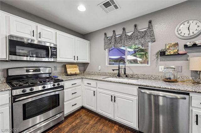 8342 Fort Hallock Avenue, Las Vegas, NV 89131