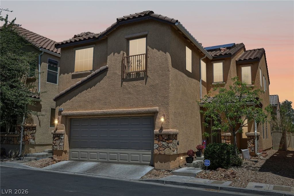 8342 Fort Hallock Avenue, Las Vegas, NV 89131
