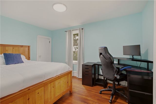 226 Turnpike Avenue, Portsmouth, RI 02871