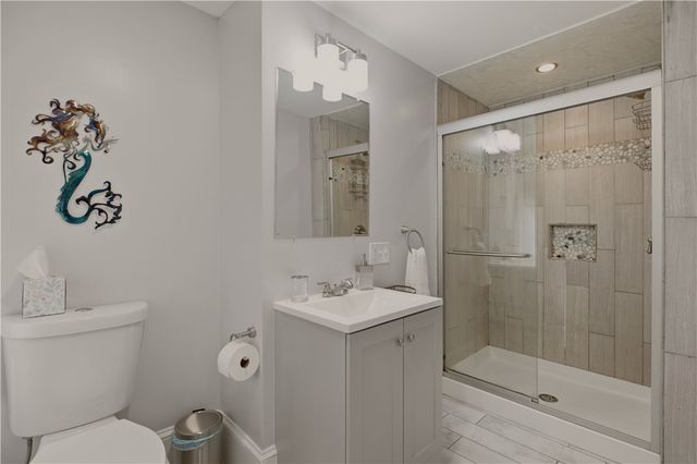 226 Turnpike Avenue, Portsmouth, RI 02871
