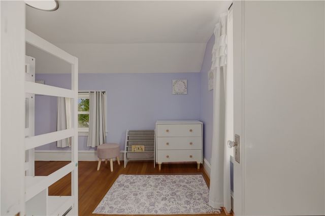 226 Turnpike Avenue, Portsmouth, RI 02871