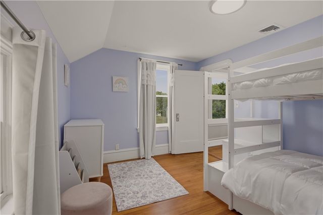 226 Turnpike Avenue, Portsmouth, RI 02871