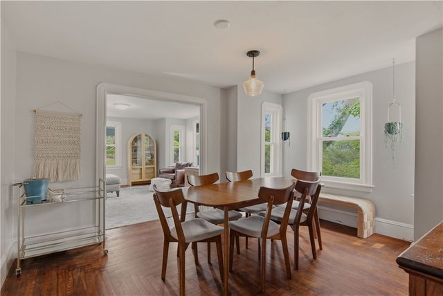 226 Turnpike Avenue, Portsmouth, RI 02871