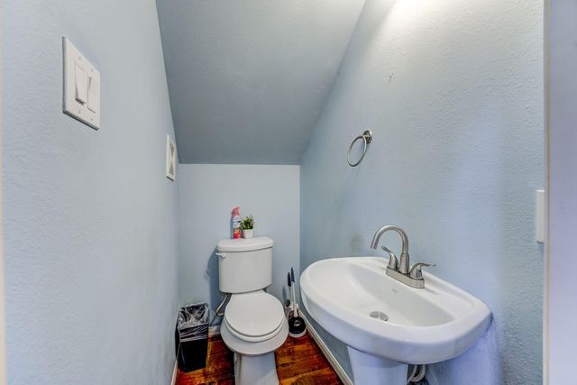 5124 Pinemont Place, Houston, TX 77092