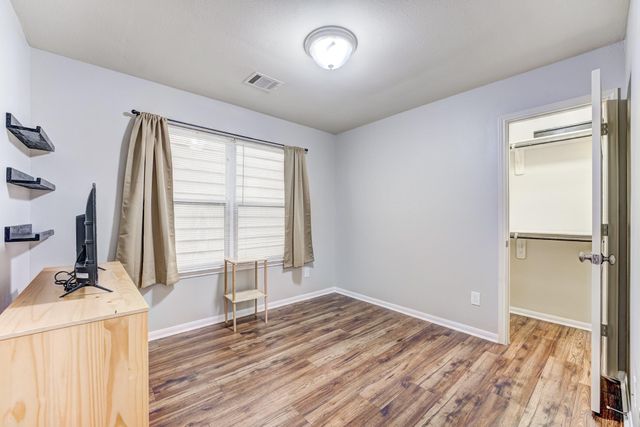 5124 Pinemont Place, Houston, TX 77092