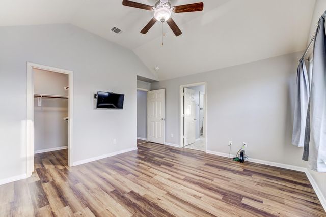 5124 Pinemont Place, Houston, TX 77092