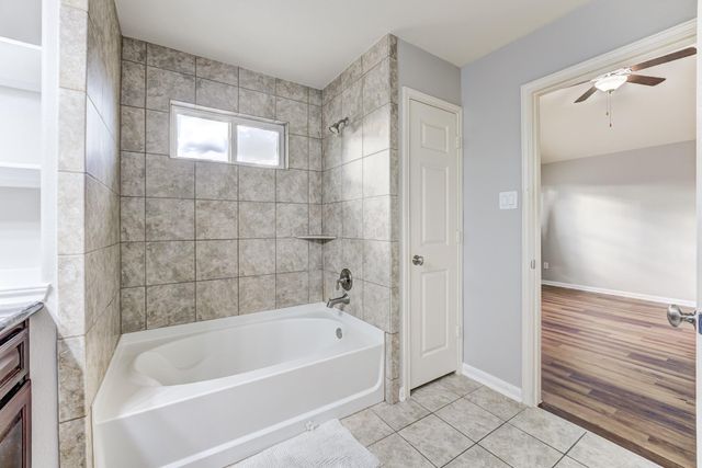 5124 Pinemont Place, Houston, TX 77092