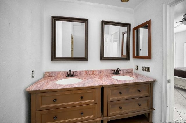 14745 Babcock Rd Apt 103, San Antonio, TX 78249