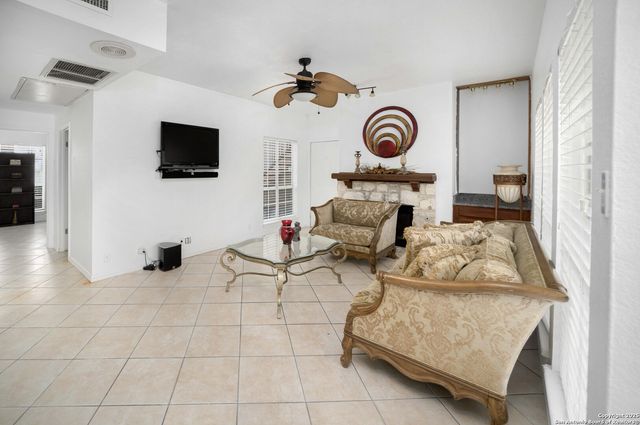 14745 Babcock Rd Apt 103, San Antonio, TX 78249