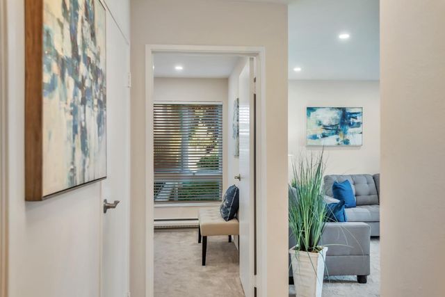 817 N Humboldt Street 202, San Mateo, CA 94401