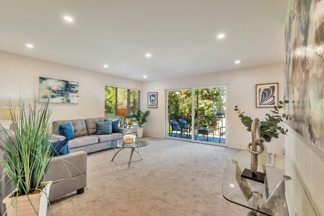 817 N Humboldt Street 202, San Mateo, CA 94401