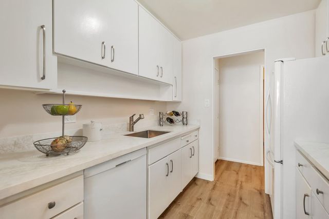 817 N Humboldt Street 202, San Mateo, CA 94401