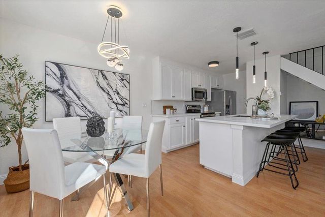 5663 Calmor Avenue 3, San Jose, CA 95123