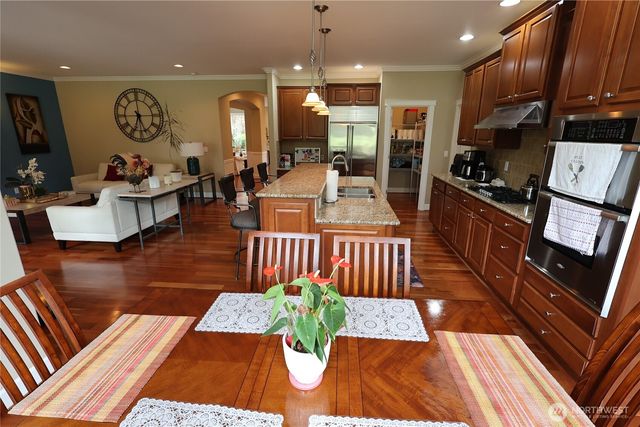3882 Cameron Drive NE, Lacey, WA 98516