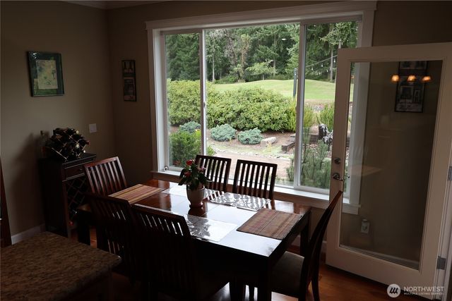 3882 Cameron Drive NE, Lacey, WA 98516