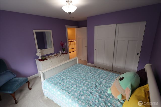 3882 Cameron Drive NE, Lacey, WA 98516