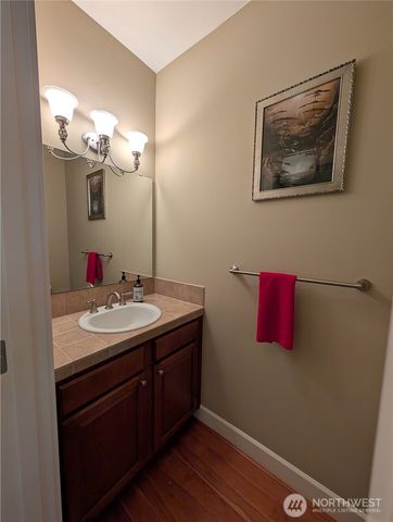 3882 Cameron Drive NE, Lacey, WA 98516