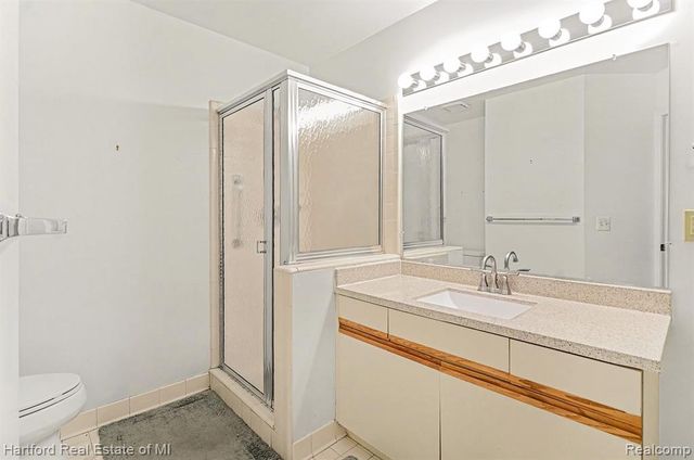 36482 Lochdale Street 568, Farmington Hills, MI 48335