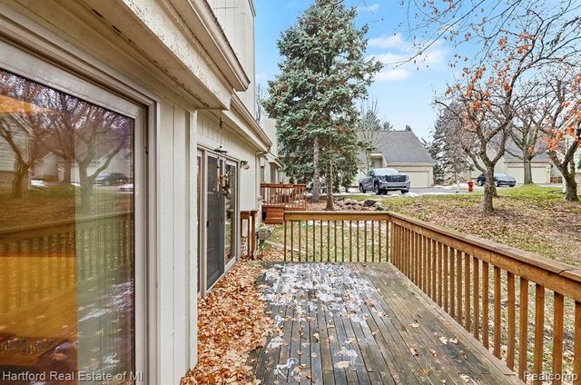 36482 Lochdale Street 568, Farmington Hills, MI 48335