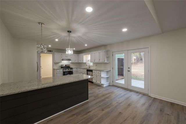 5081 HUBERT Drive, Powder Springs, GA 30127