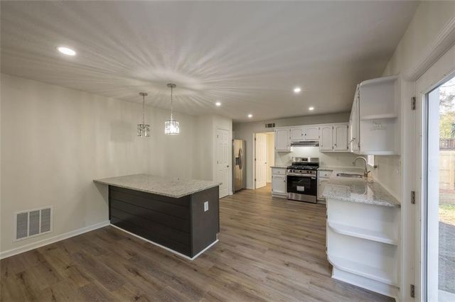 5081 HUBERT Drive, Powder Springs, GA 30127