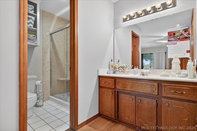 1222 Lariat Drive, Bartlesville, OK 74006