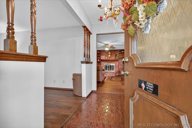 1222 Lariat Drive, Bartlesville, OK 74006
