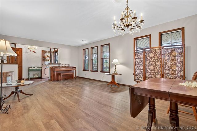 1222 Lariat Drive, Bartlesville, OK 74006
