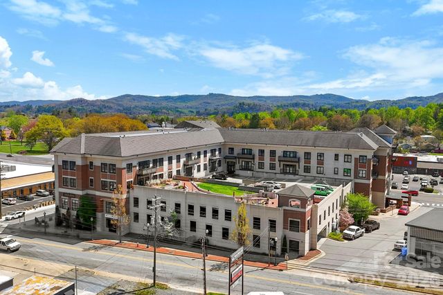 29 W French Broad Street 308, Brevard, NC 28712
