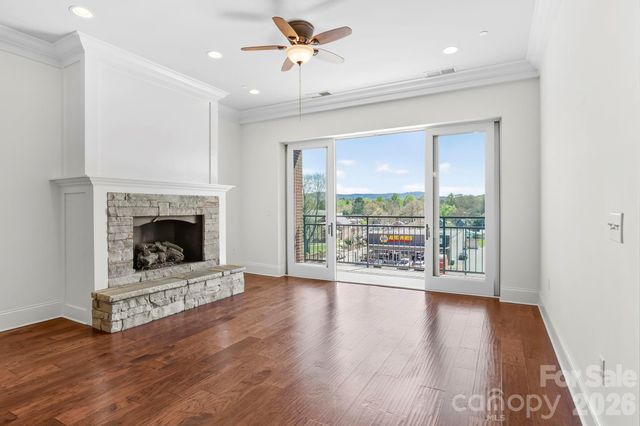 29 W French Broad Street 308, Brevard, NC 28712