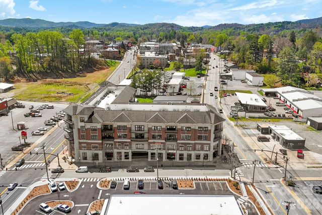 29 W French Broad Street 308, Brevard, NC 28712