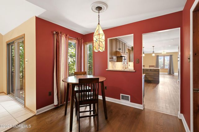13 Shoveler Lane, Manahawkin, NJ 08050