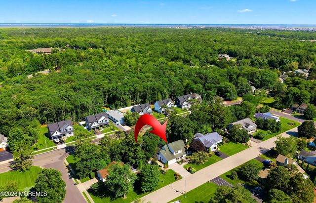 13 Shoveler Lane, Manahawkin, NJ 08050