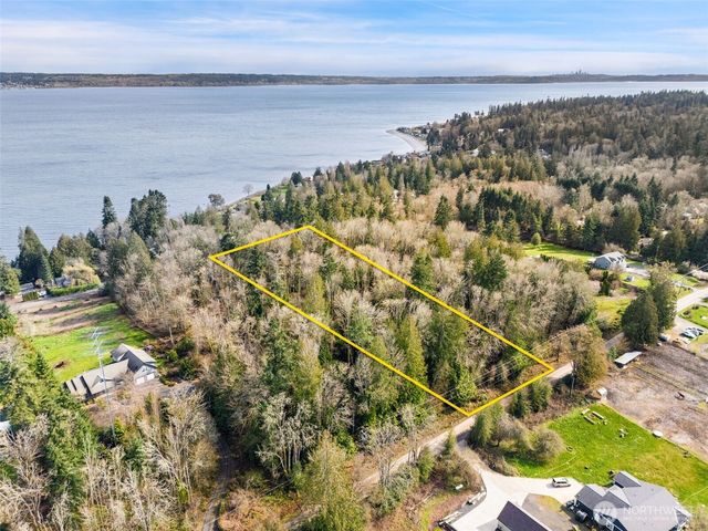 23300 Jefferson Point Road NE, Kingston, WA 98346