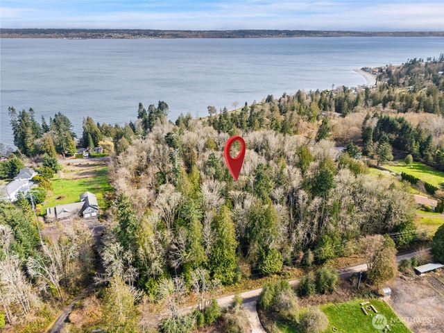 23300 Jefferson Point Road NE, Kingston, WA 98346