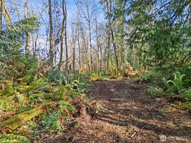 23300 Jefferson Point Road NE, Kingston, WA 98346