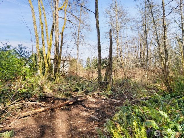 23300 Jefferson Point Road NE, Kingston, WA 98346