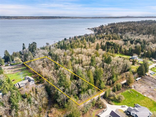 23300 Jefferson Point Road NE, Kingston, WA 98346