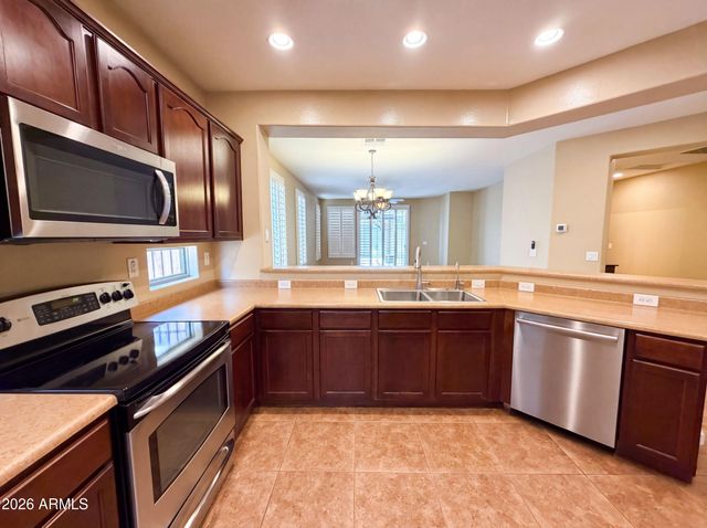 29398 N 67TH Drive, Peoria, AZ 85383