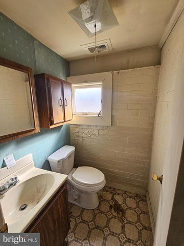 407 E ELM ST, Lebanon, PA 17042