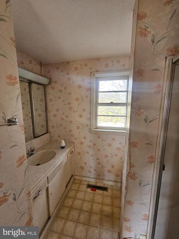 407 E ELM ST, Lebanon, PA 17042