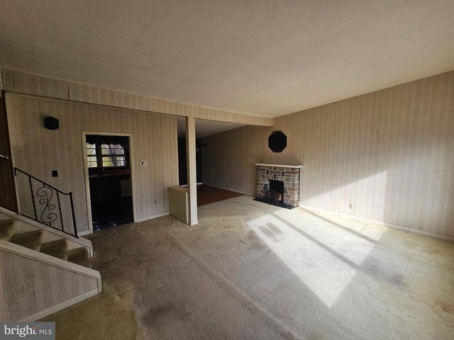 407 E ELM ST, Lebanon, PA 17042