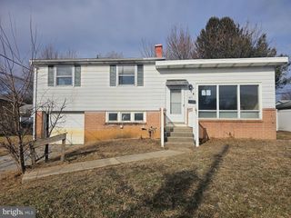 407 E ELM ST, Lebanon, PA 17042