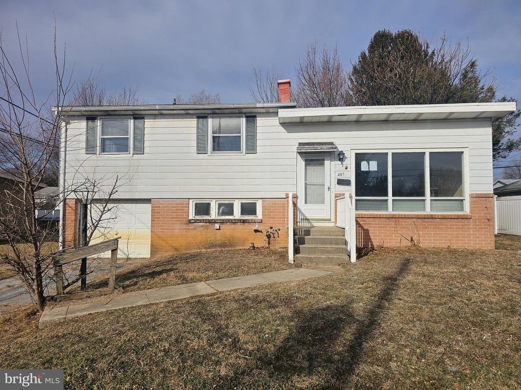 407 E ELM ST, Lebanon, PA 17042
