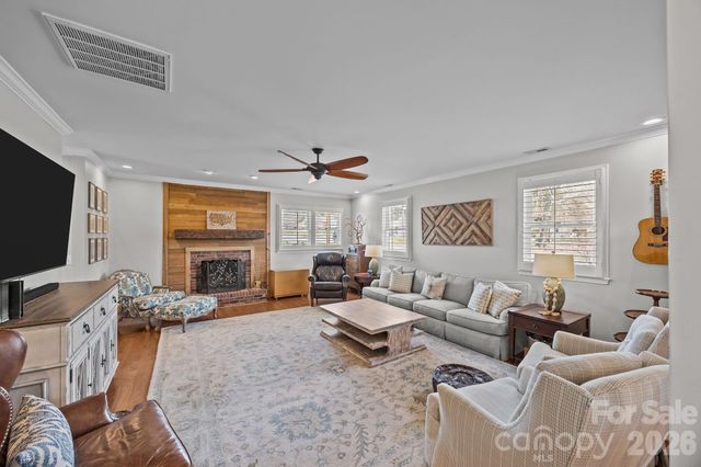 6443 Roanoke Drive, Kannapolis, NC 28081