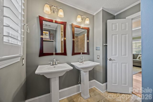 6443 Roanoke Drive, Kannapolis, NC 28081