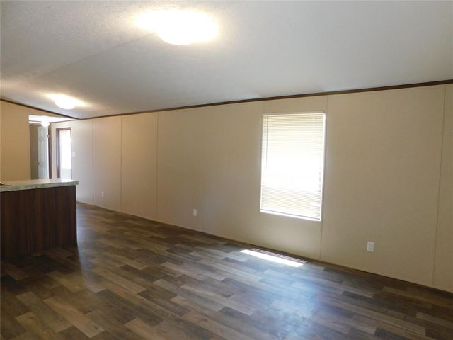 1400 Merners Trail, Caldwell, TX 77836