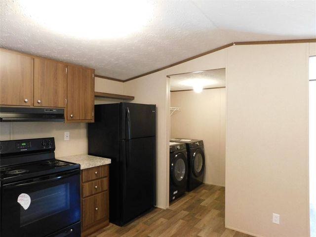 1400 Merners Trail, Caldwell, TX 77836