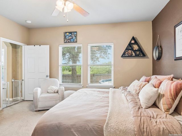 212 Bison Ln, Cibolo, TX 78108