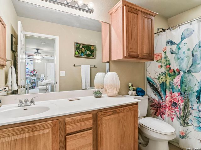 212 Bison Ln, Cibolo, TX 78108